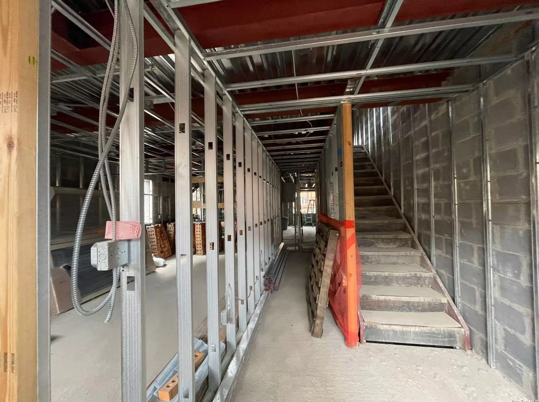 3953 57th St, Flushing NY 11377-3350 exterior