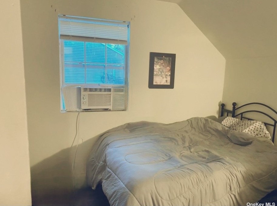 106 Gray Ave, Gordon Heights NY  11763-1064 exterior