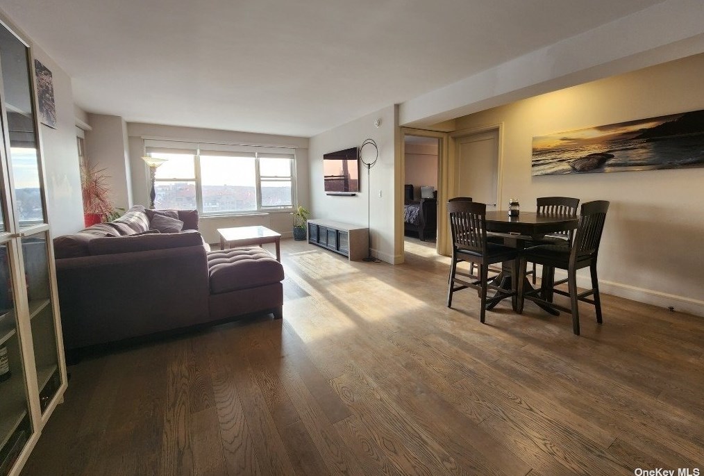 10740 Queens Blvd #8a, Flushing, NY 11375