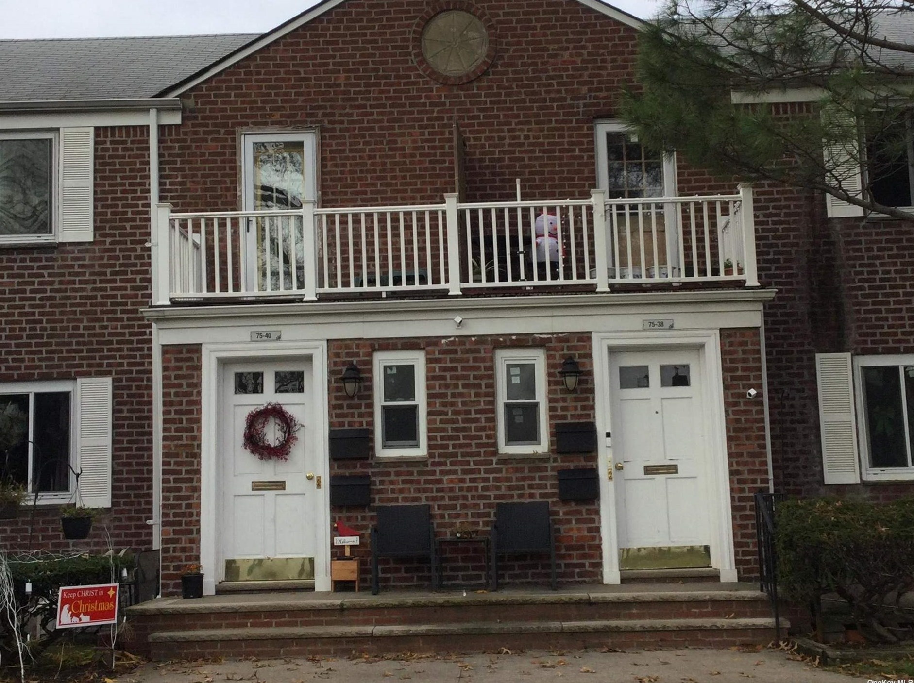 75-40 263rd St #2ndfl, Floral Park, NY 11004