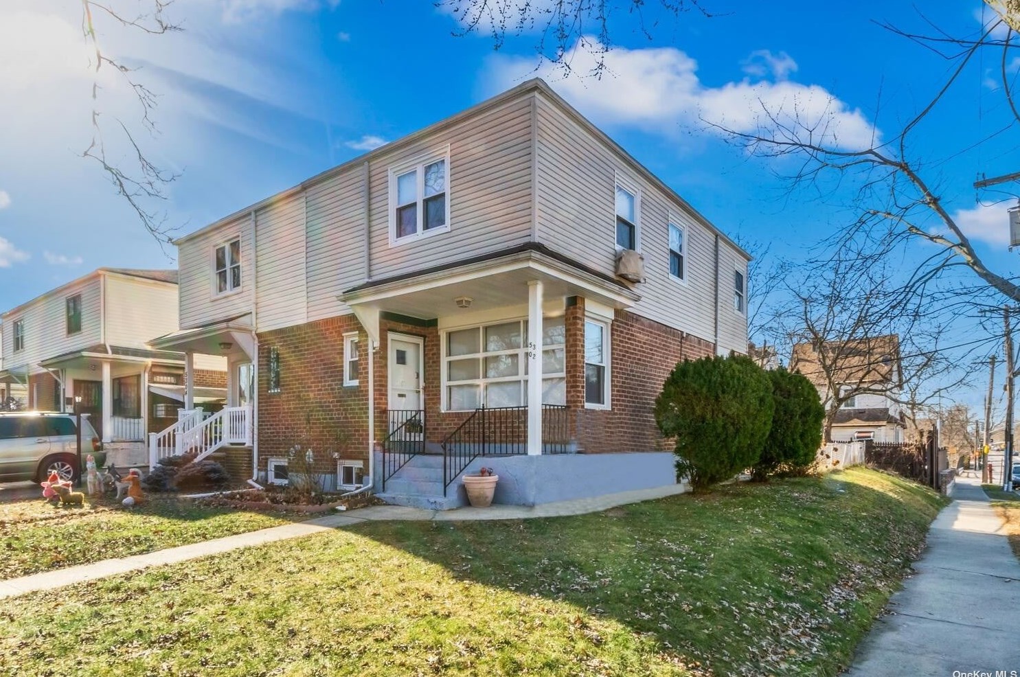 53-02 206th St, Flushing, NY 11364-1347