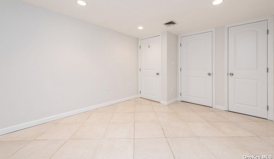 98 Georgia Ave, East Atlantic Beach NY  11561-1237 exterior