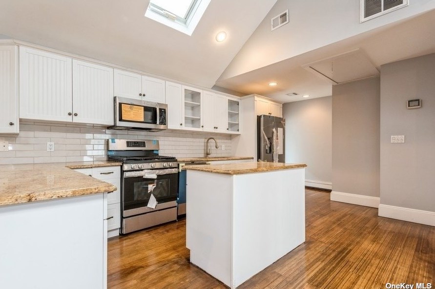 98 Georgia Ave, East Atlantic Beach NY  11561-1237 exterior