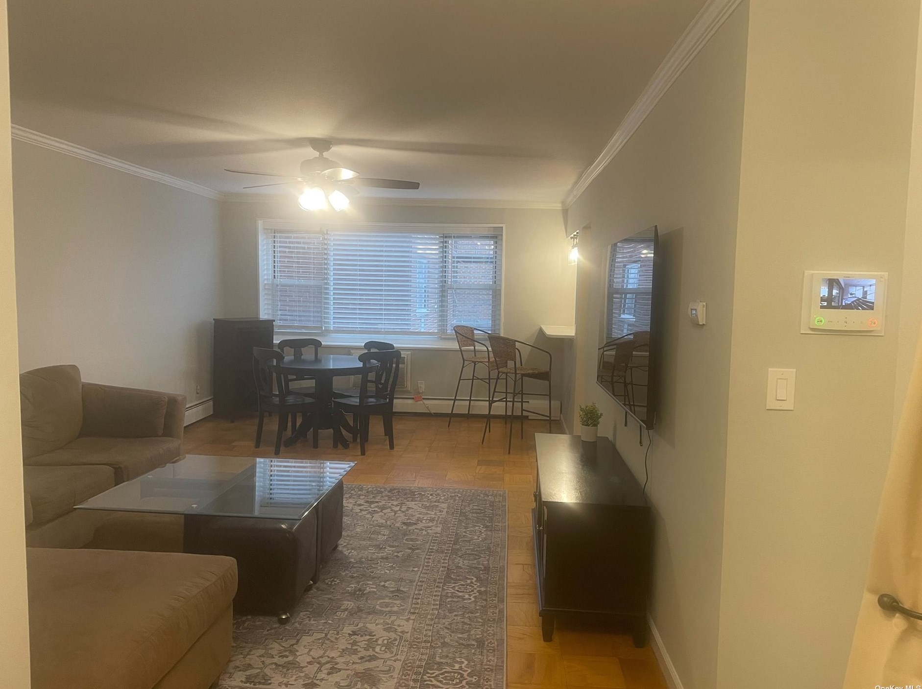 101 Lincoln Ave, Garden City, NY 11501