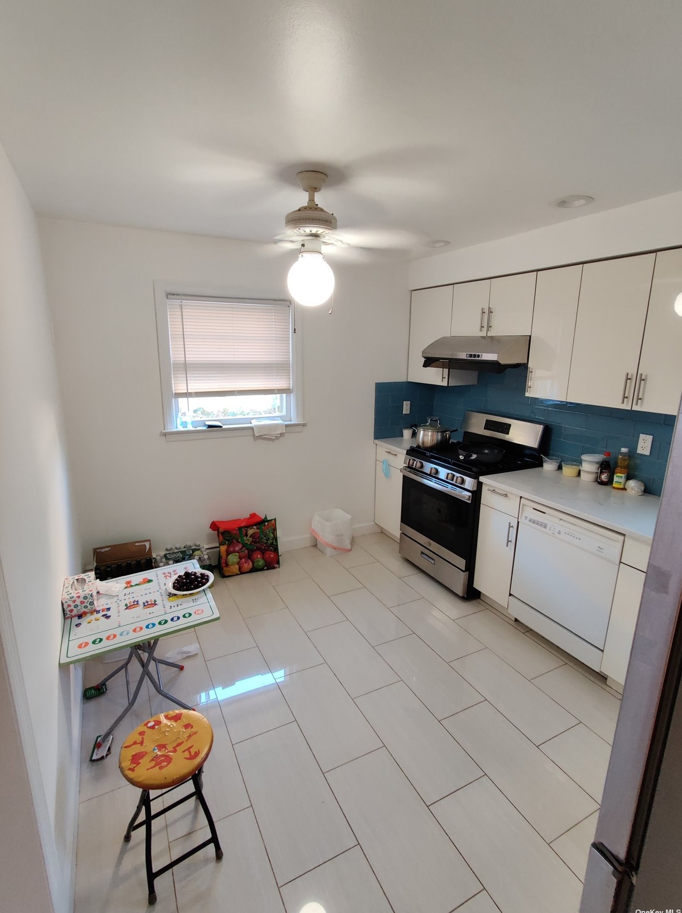 147-10 12th Ave, Flushing NY  11356-1548 exterior