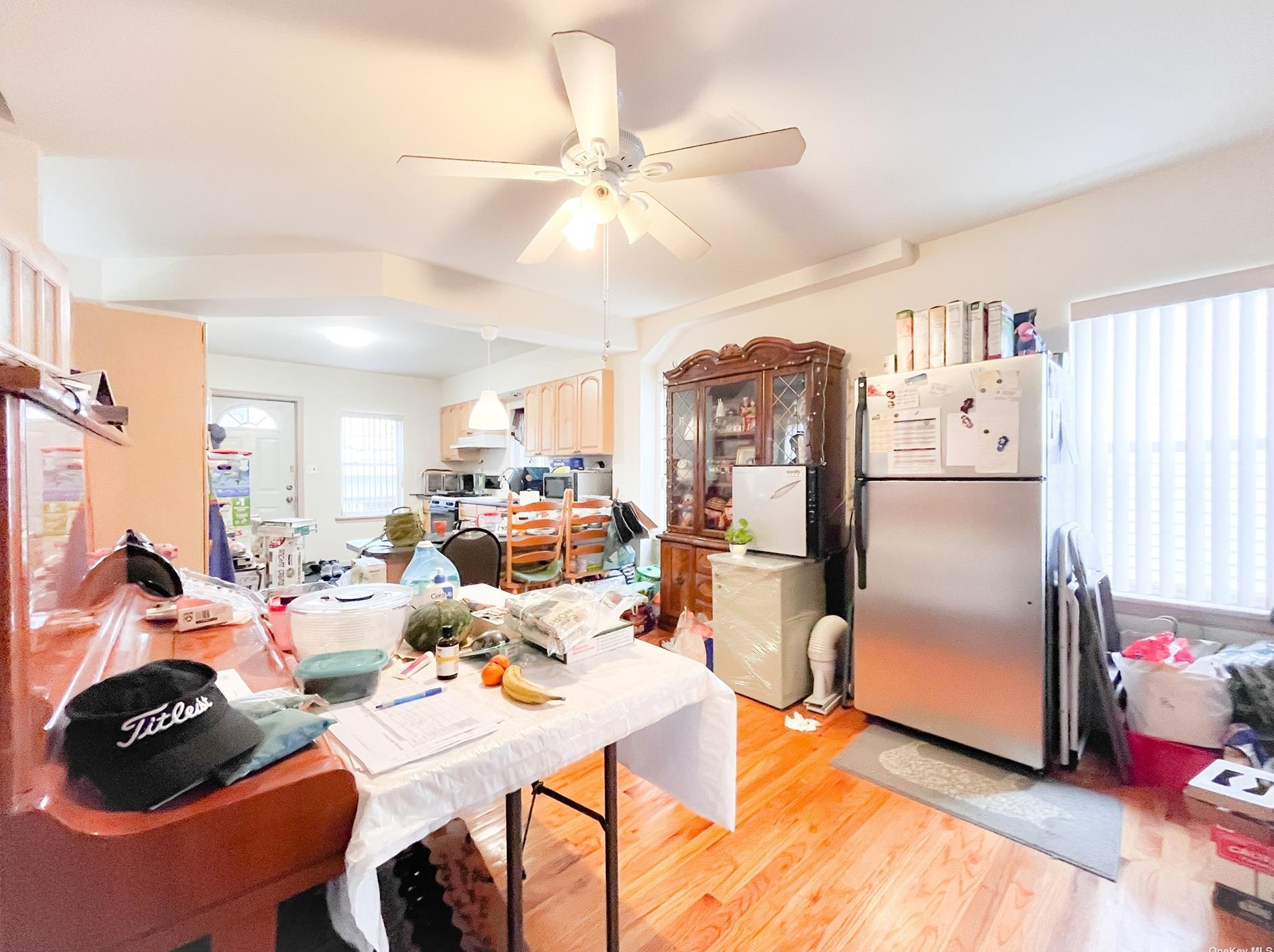 62-47 84th St, Flushing, NY 11379-1605