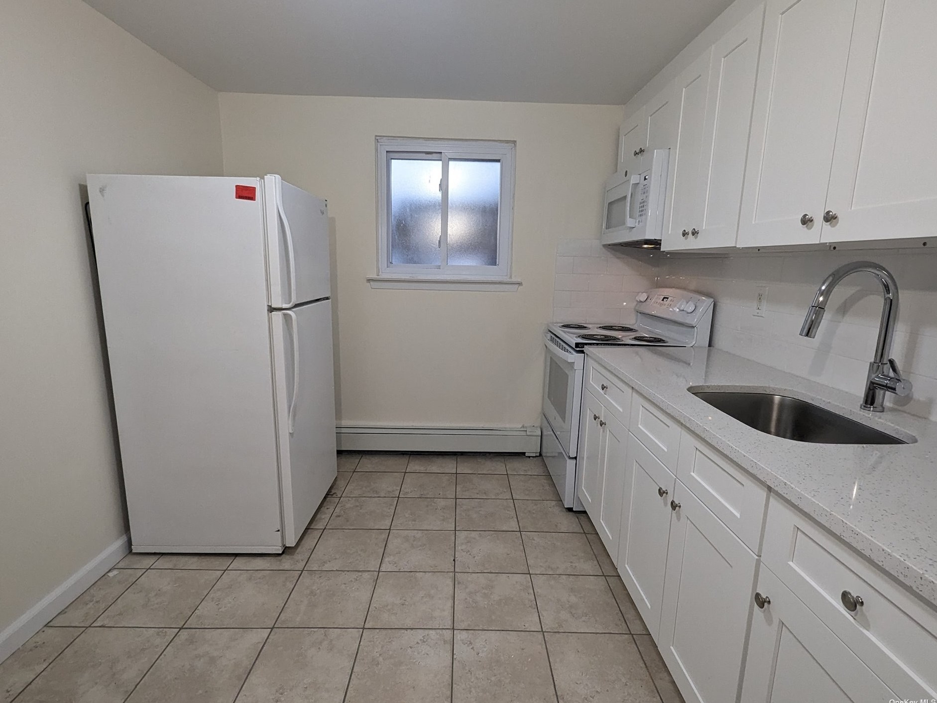 25 Lupidia St, Amityville, NY 11701