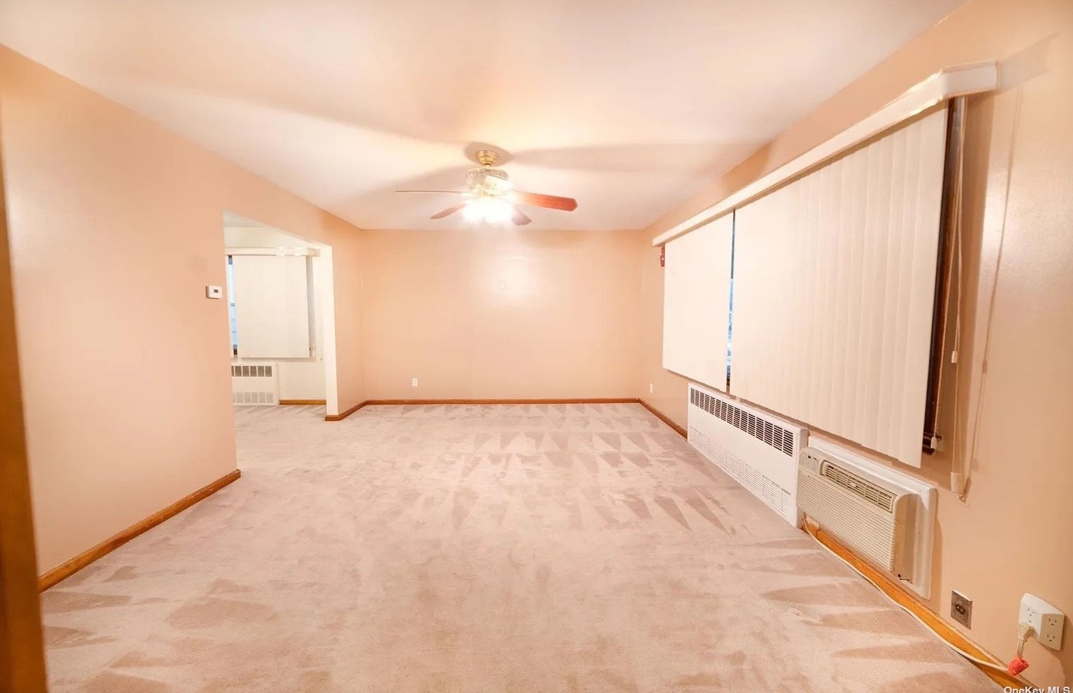 80-43 Langdale St, New Hyde Park, NY 11040