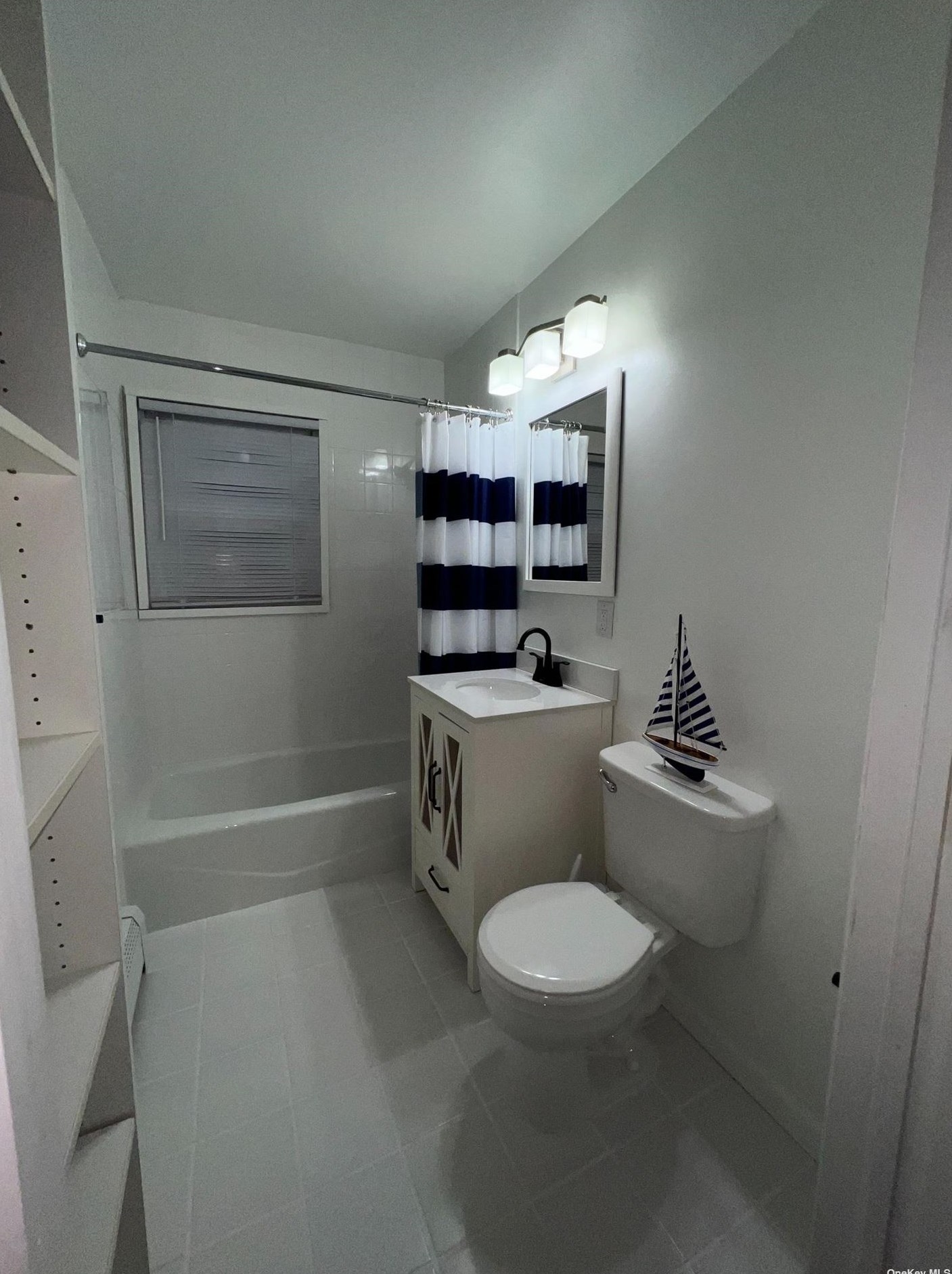 203 Fairfield Ave, Carle Place NY  11514-1127 exterior