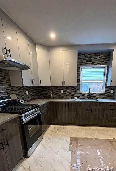 62-16 Ellwell Crescent #2f, Flushing, NY 11374