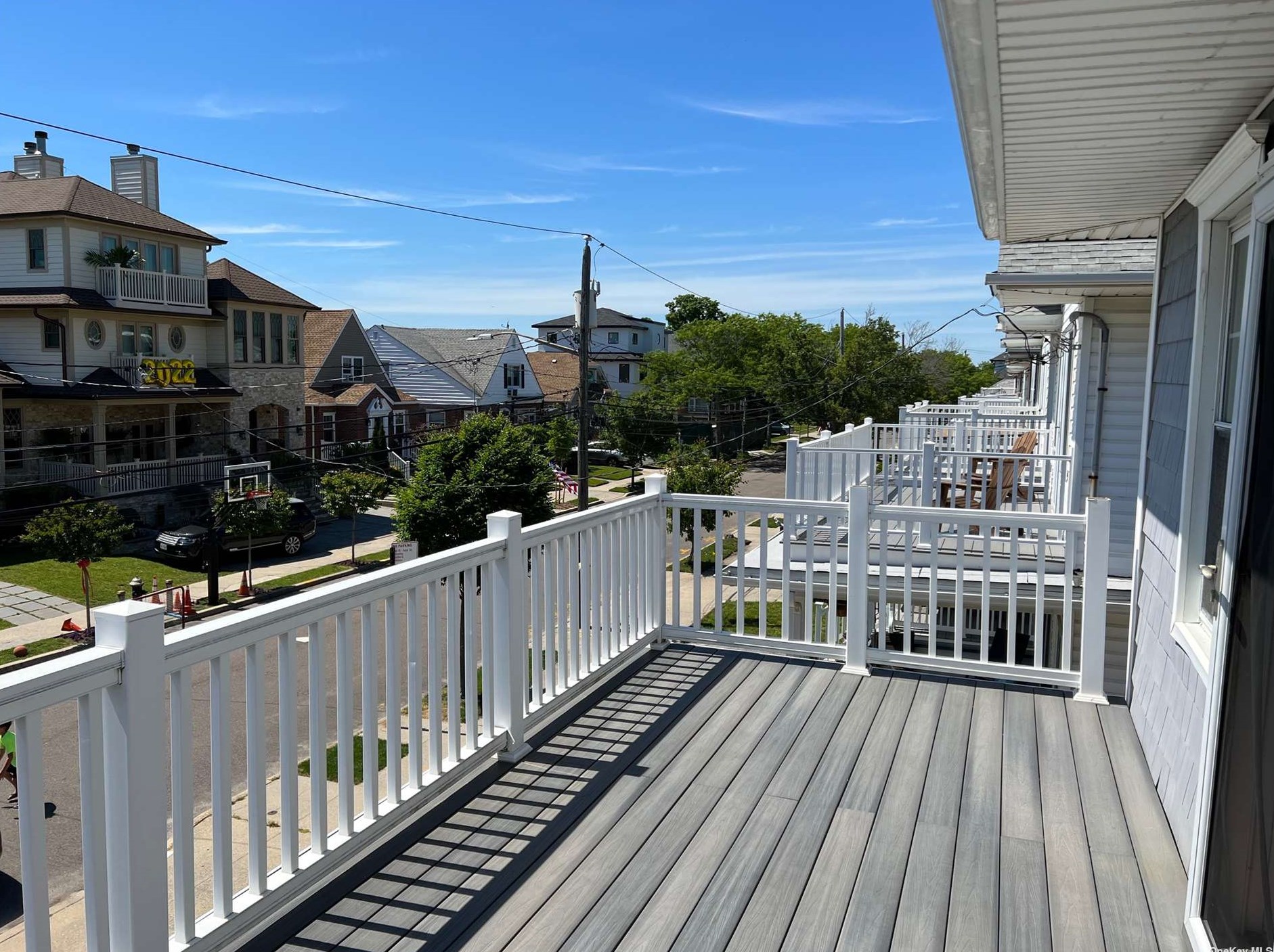 230 Beach 141st St, Far Rockaway, NY 11694