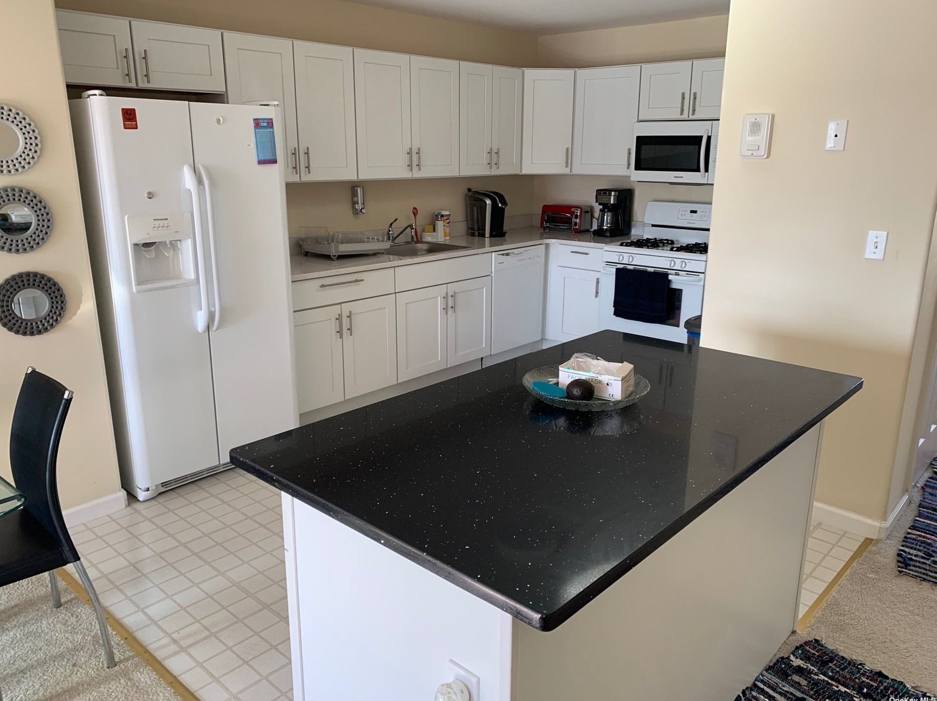 6303 Ocean Ave N #b, Far Rockaway, NY 11692