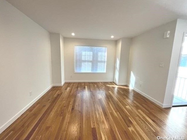 38 Dunwood Rd #a, Port Washington, NY 11050