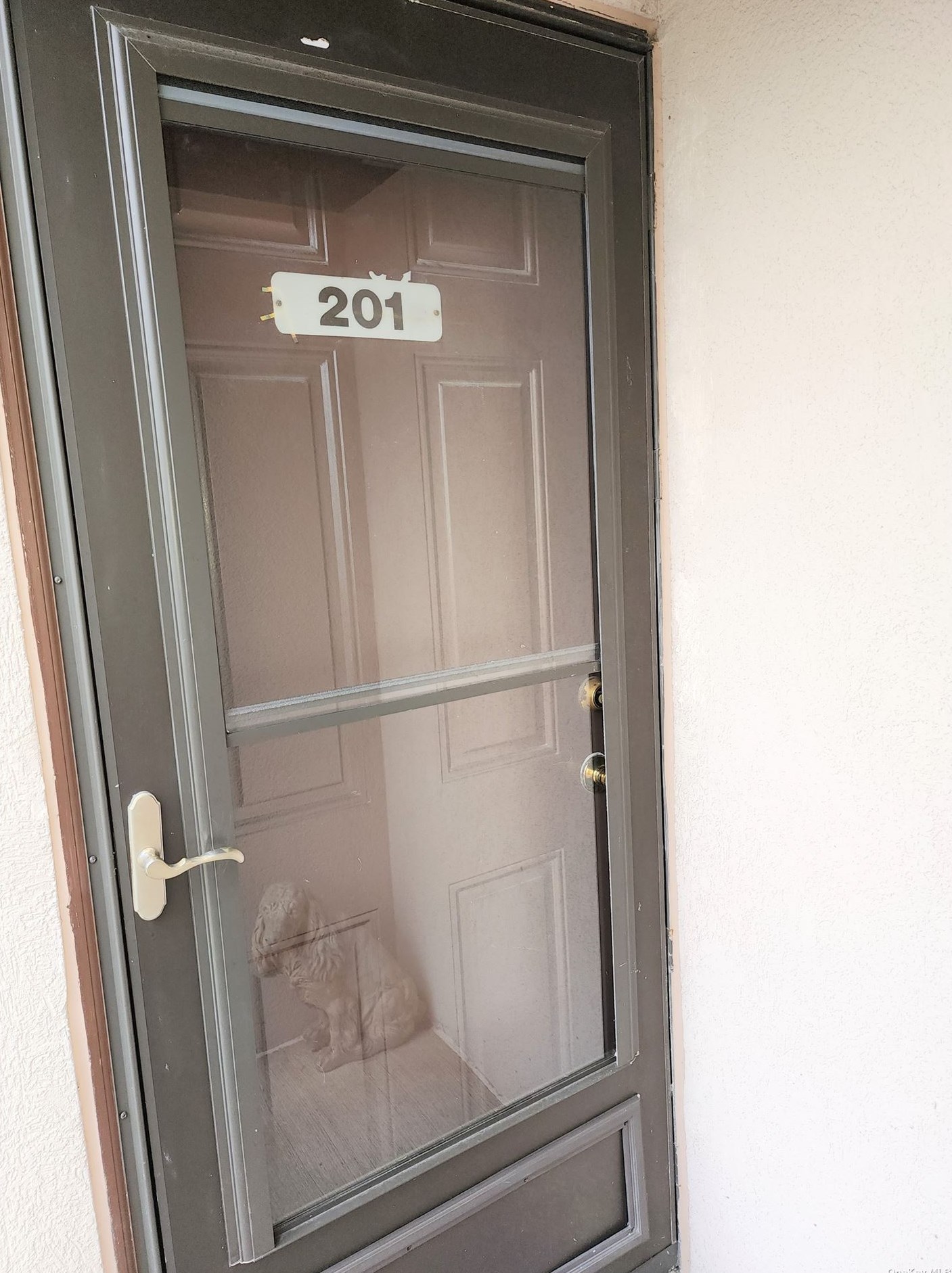 1 Anchorage Way #201, Freeport, NY 11520
