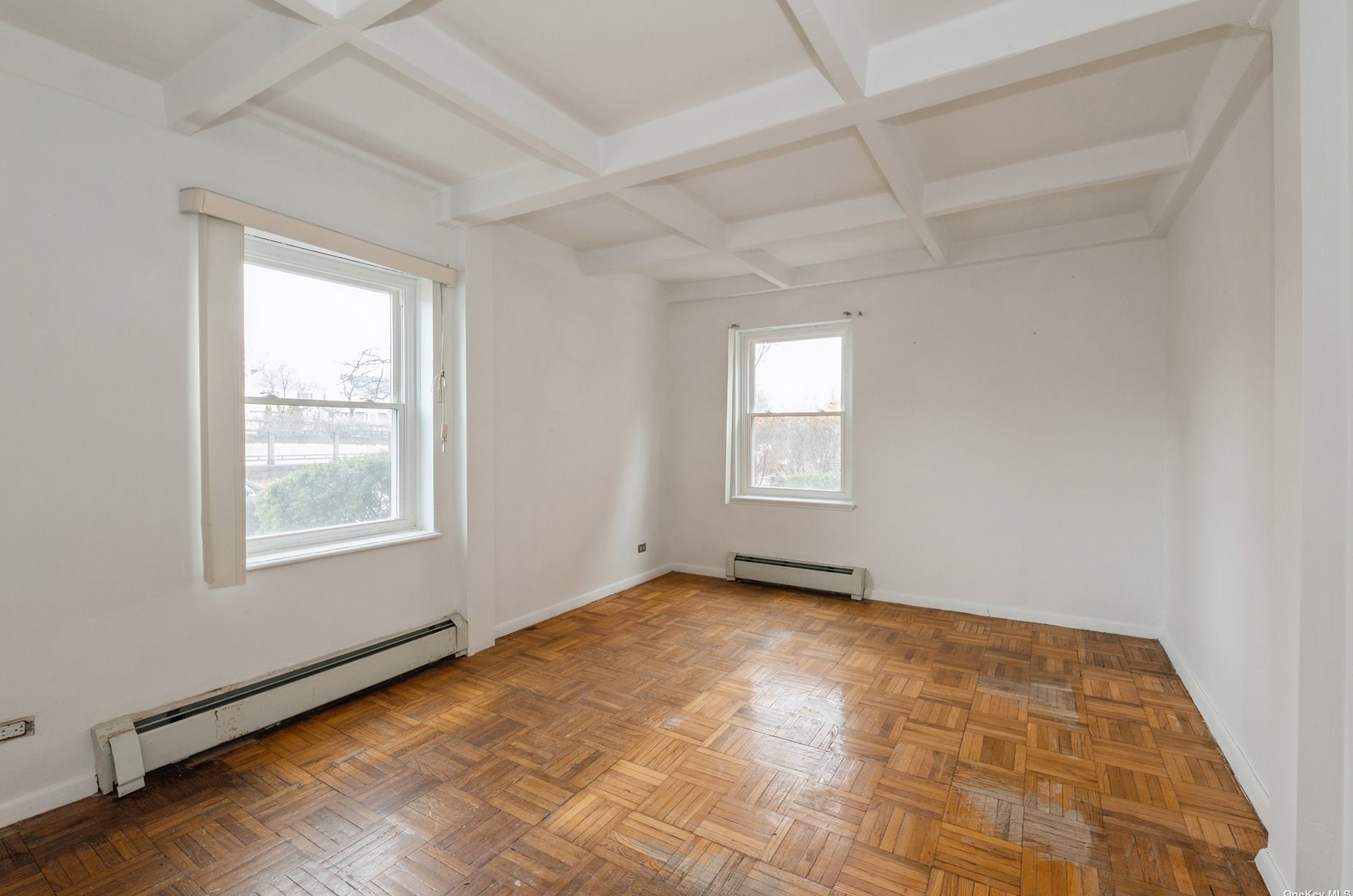 14423 Grand Central Pkwy #69a, Jamaica, NY 11435