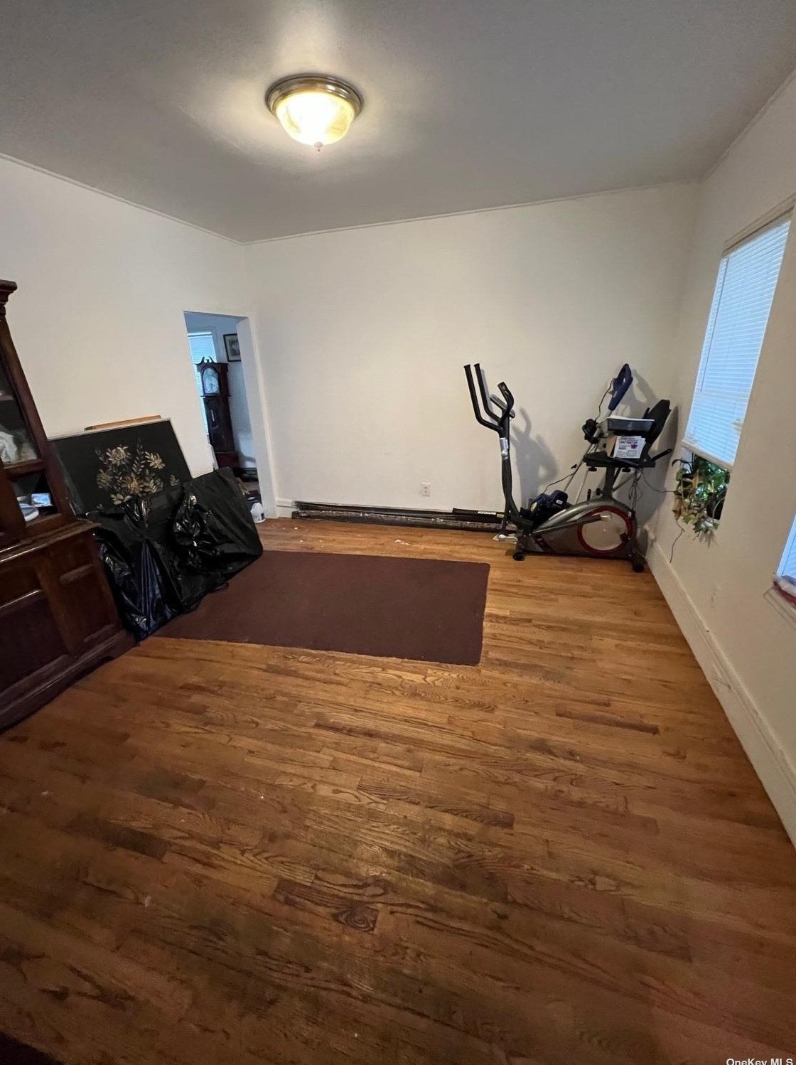 70 8th Ave, Huntington Station, NY 11746