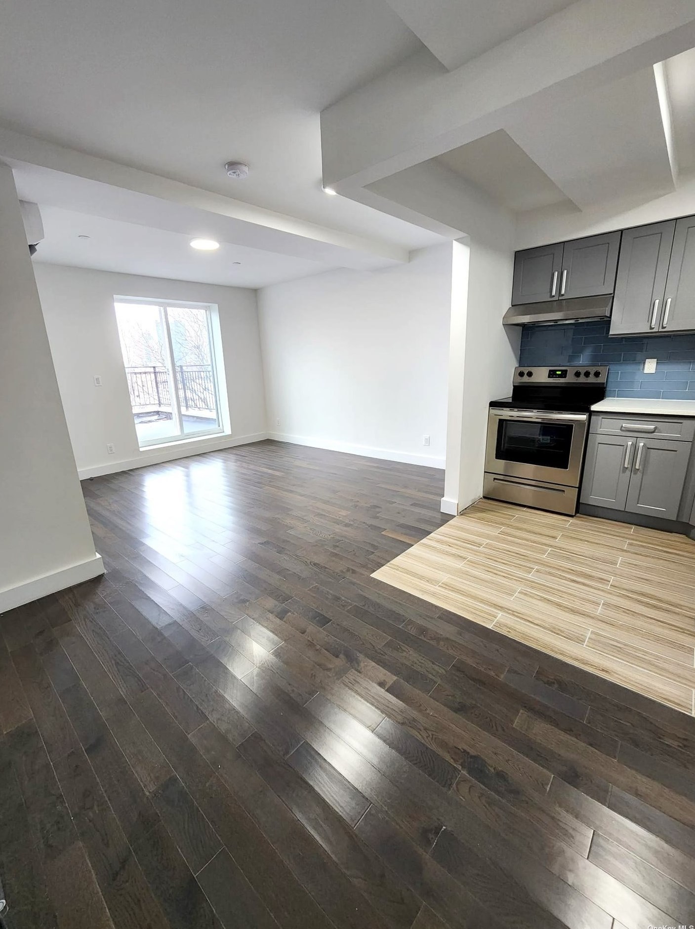 89-28 138th Pl #3a, Jamaica, NY 11435