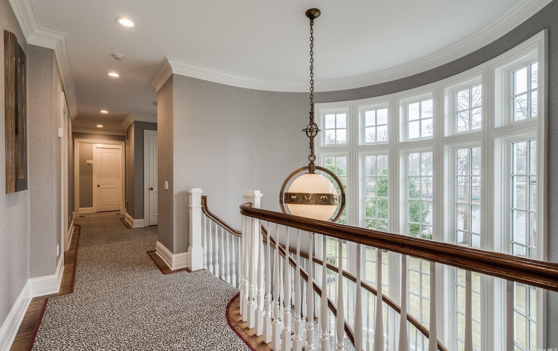 29 The Maples, East Hills NY  11576-1921 exterior