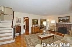 42-27 Westmoreland St, Flushing, NY 11363