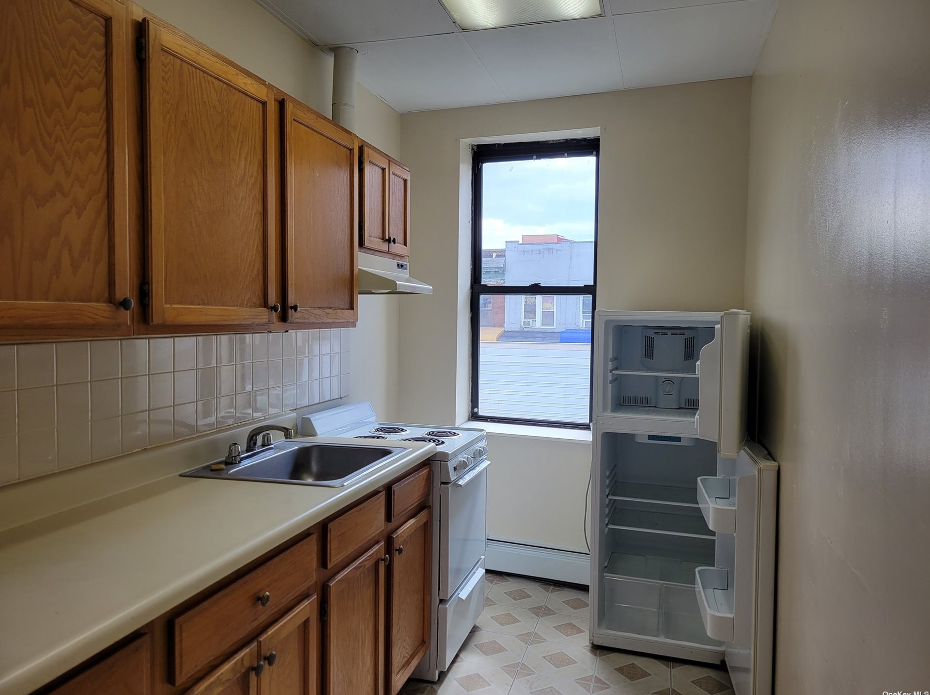 103-15 Northern Blvd, Flushing NY  11368-6511 exterior