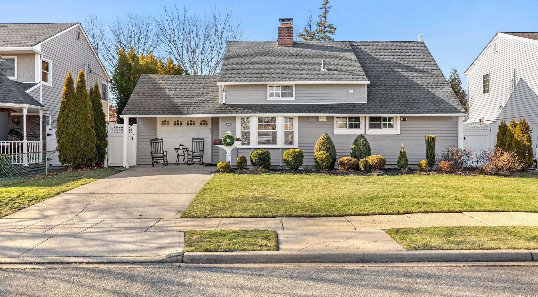 63 Barrister Rd, Plainedge, NY 11756-4345