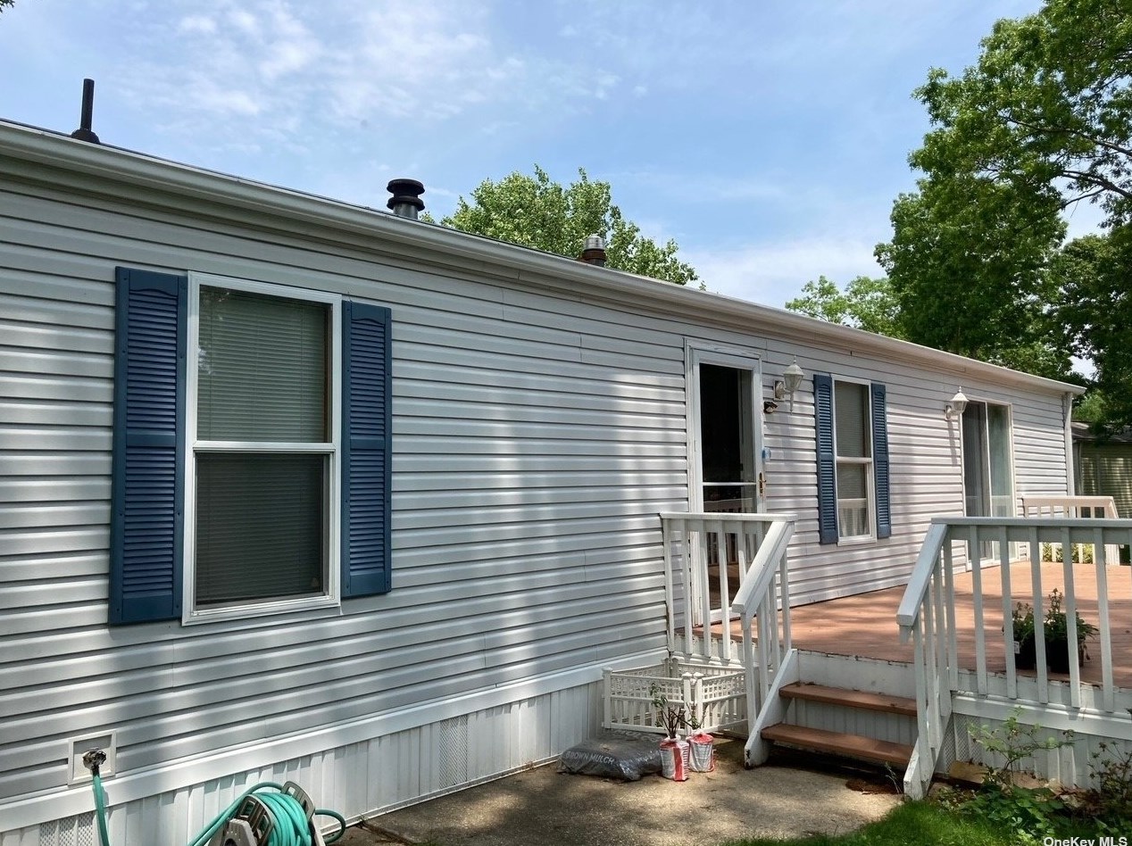 1661-134 Old Country Rd #134, Northampton, NY 11901