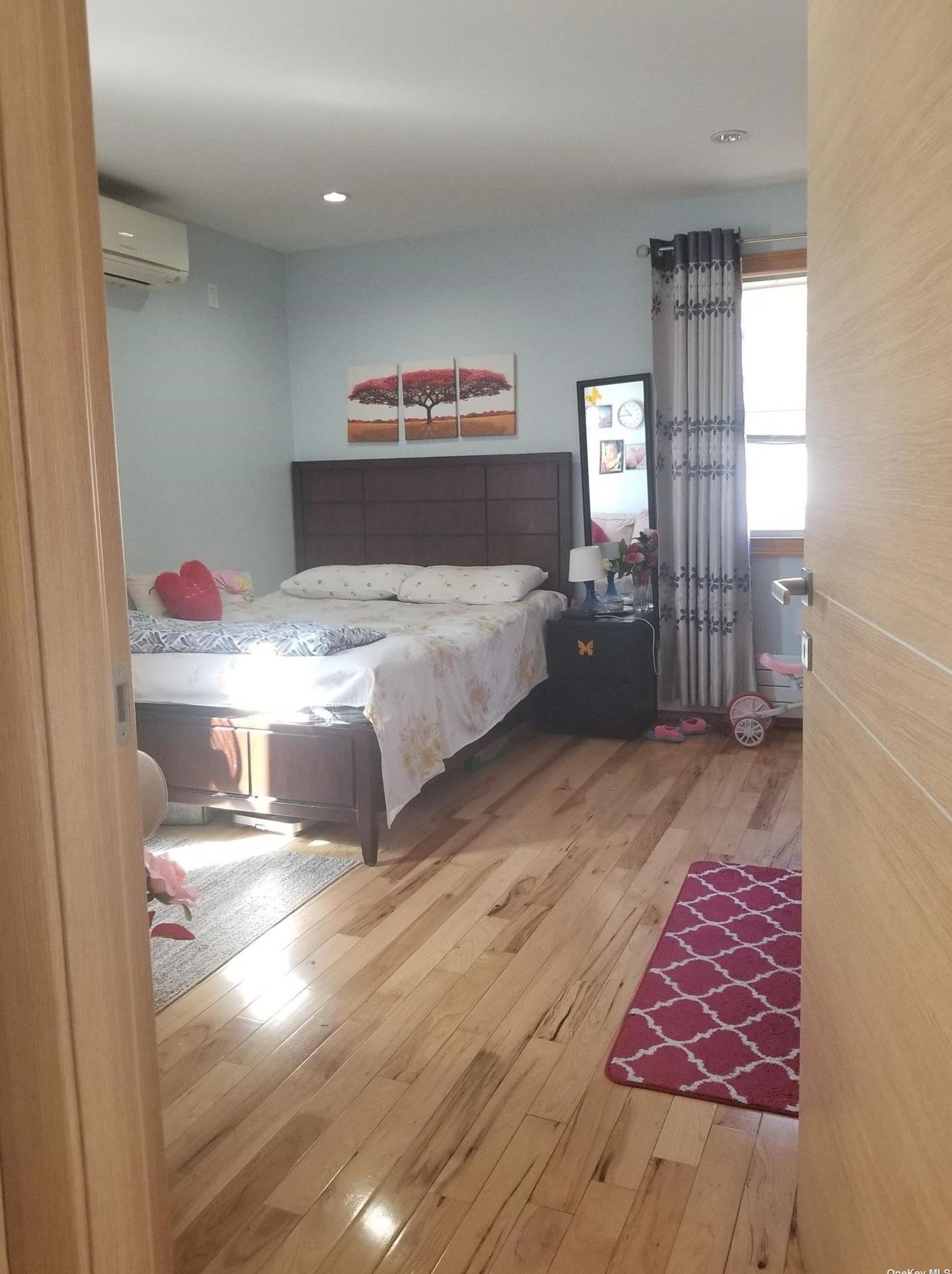 148-23 87th Rd, Jamaica, NY 11435