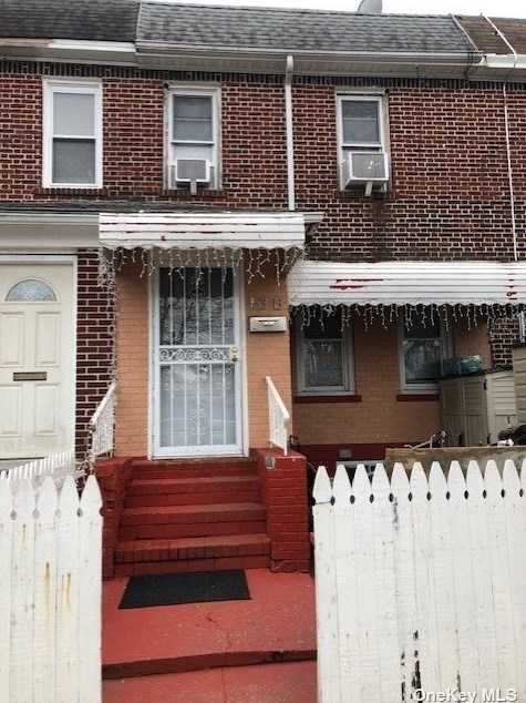 15318 119th Ave, Jamaica, NY 11434