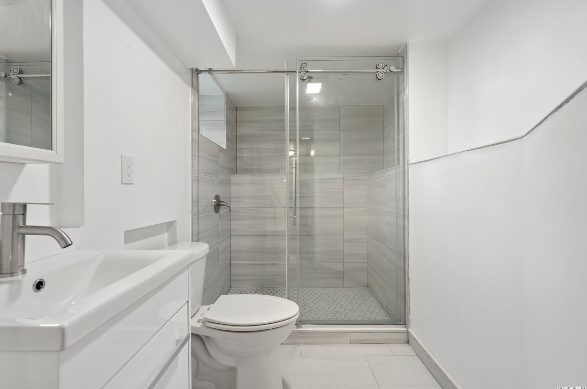 73-27 67th Dr #1, Flushing, NY 11379