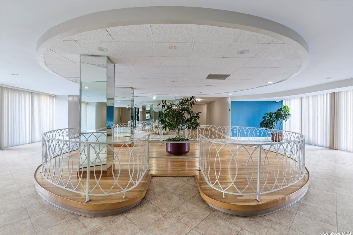 35-10 150th St, Flushing NY 11354-1151 exterior