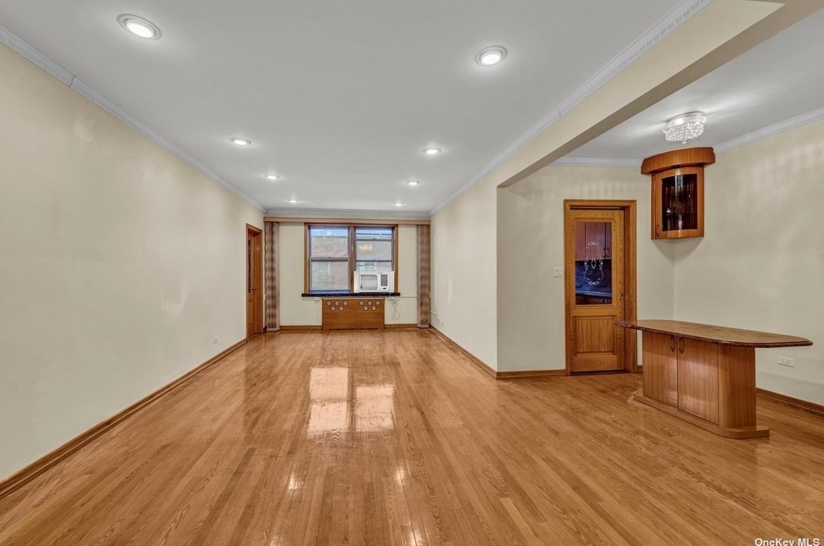 63-60 102nd St #d21, Flushing, NY 11374