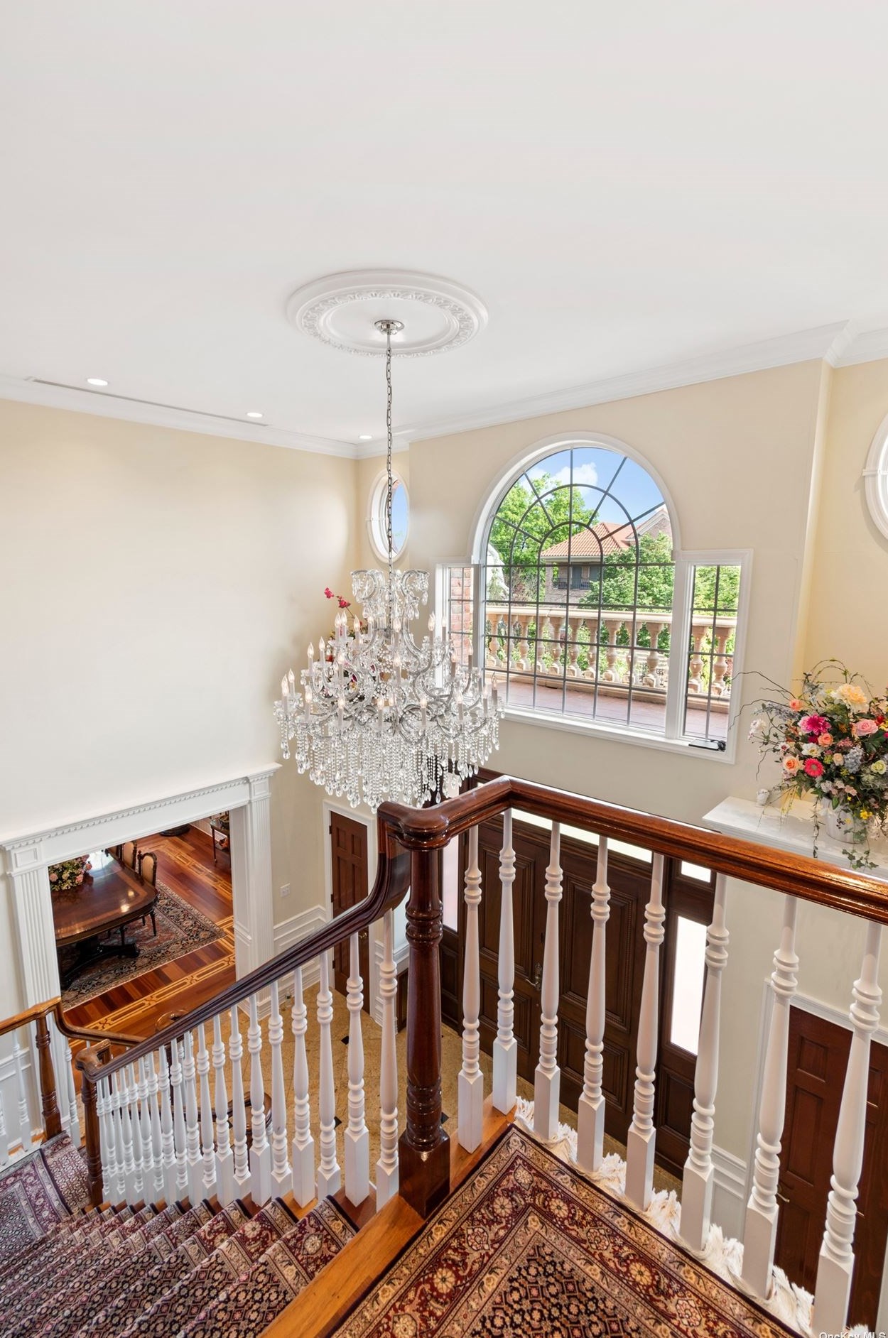 5 Center Dr, Flushing NY 11363-1214 exterior