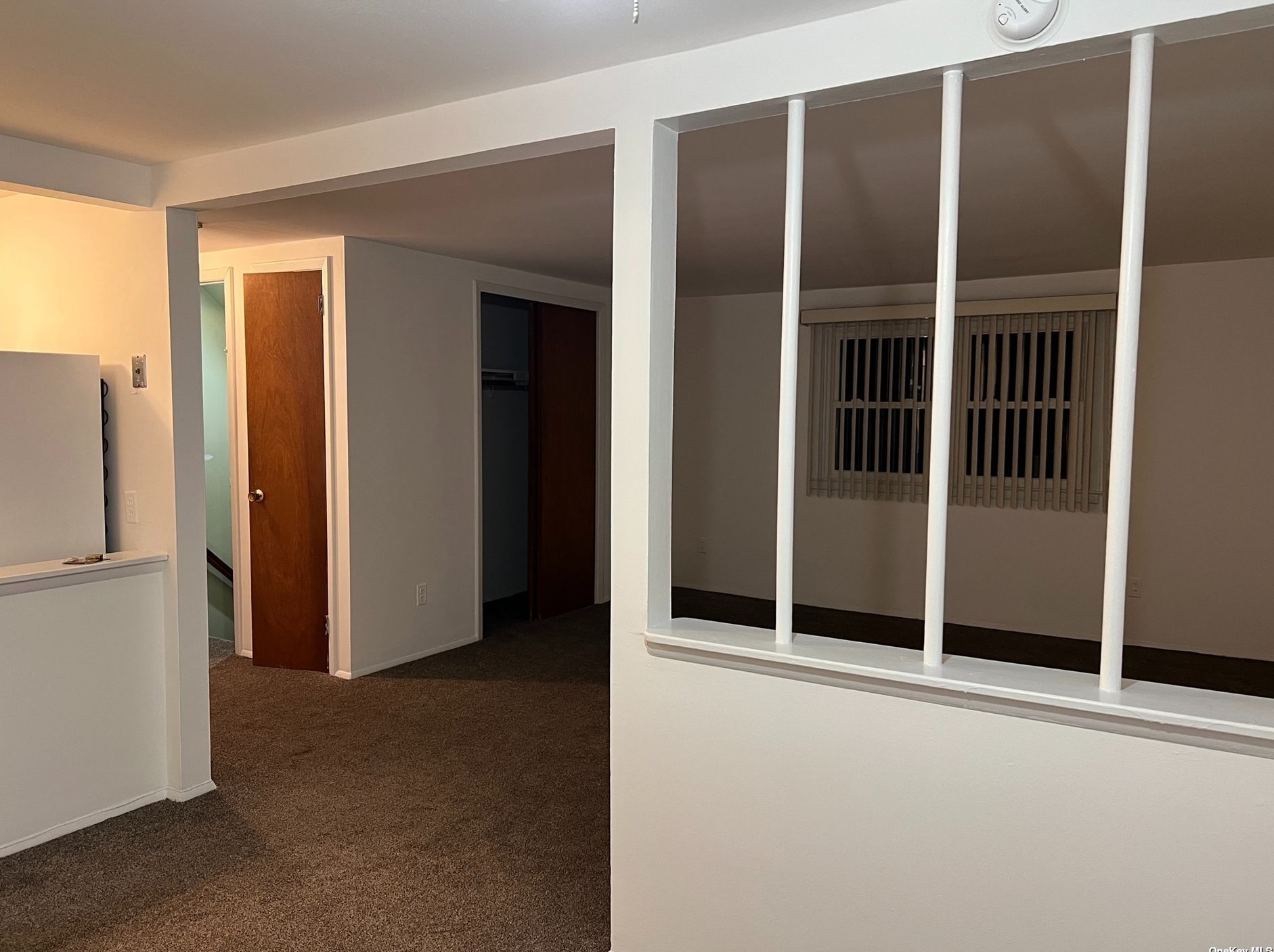 31 Lenox Ave #2nd Fl, Westbury, NY 11590