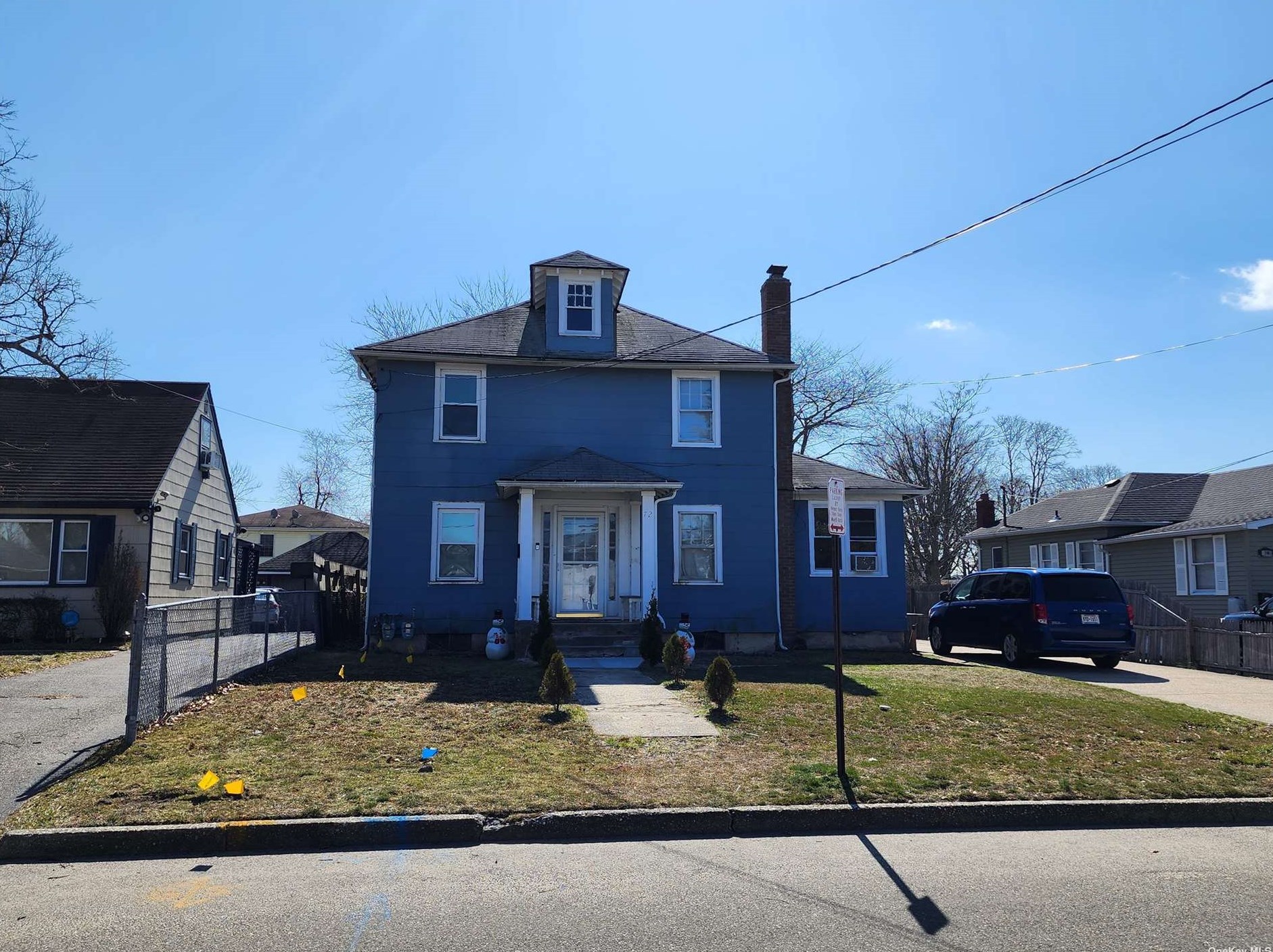 72 Laurel St, Canaan Lake, NY 11772-3553