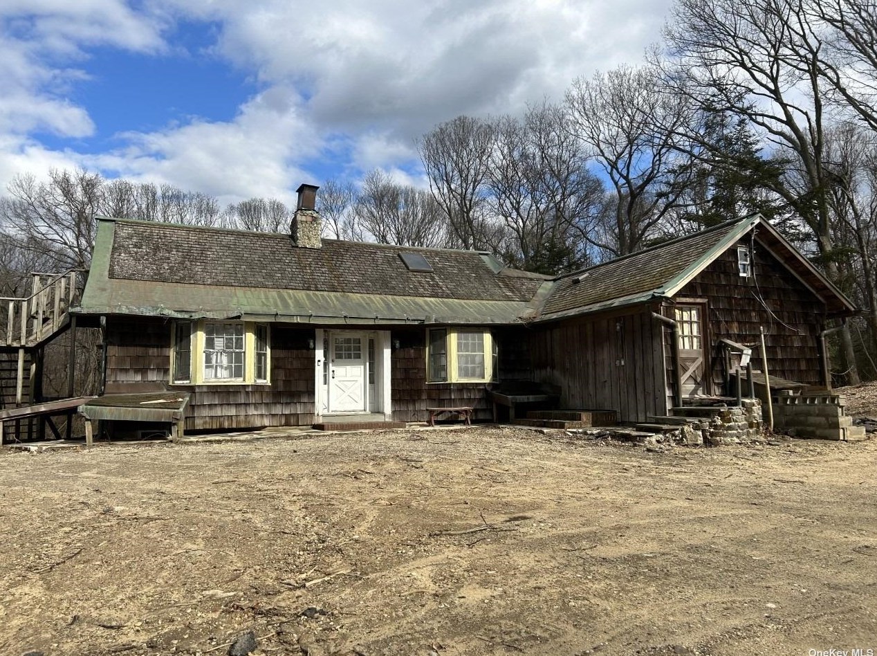 1477 Stony Brook Rd, Stonybrook, NY 11790