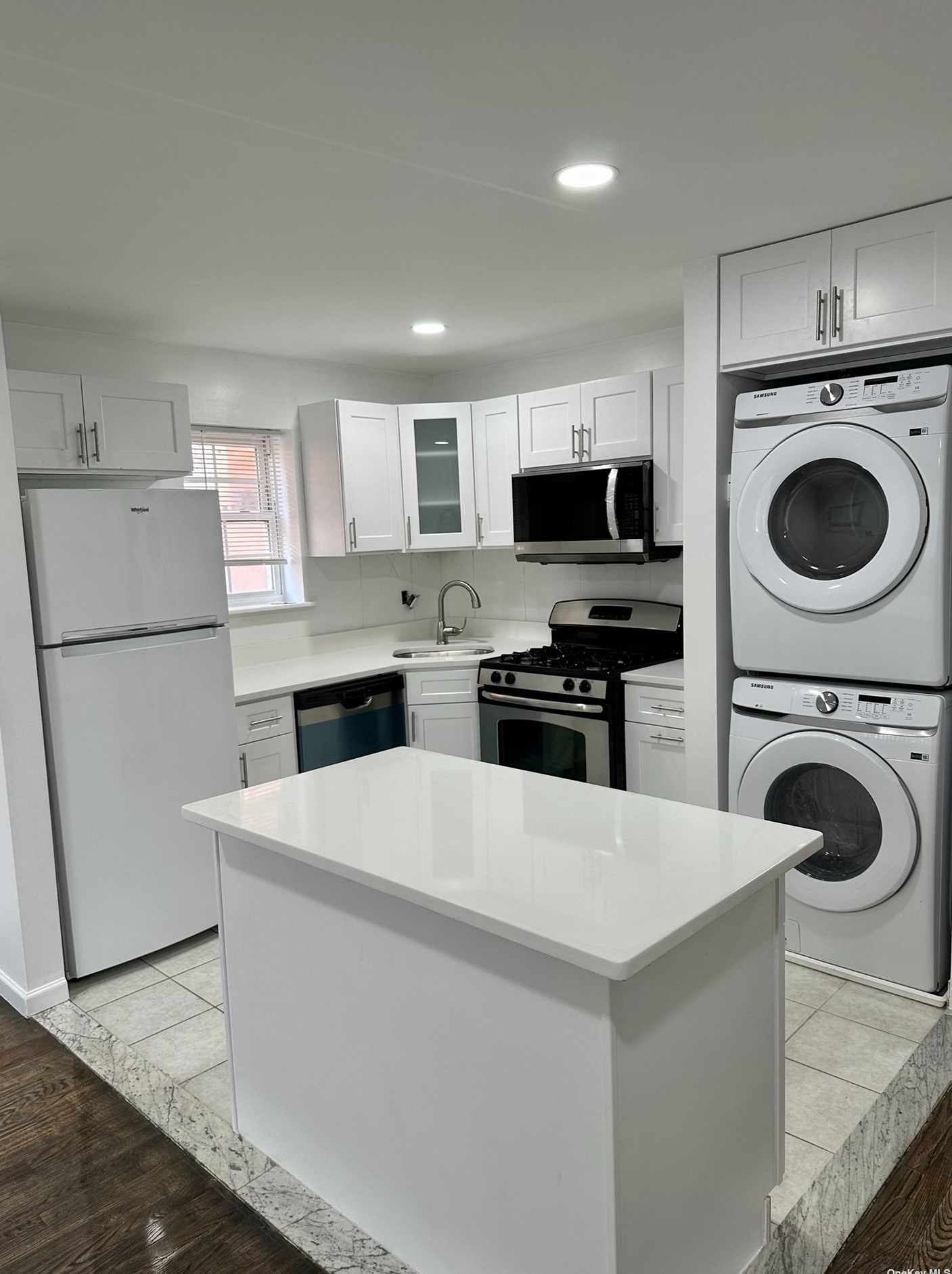 19-26 77th St #1, Flushing, NY 11370