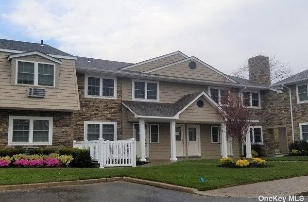 100 Imperial #i2202, Bay Port, NY 11705