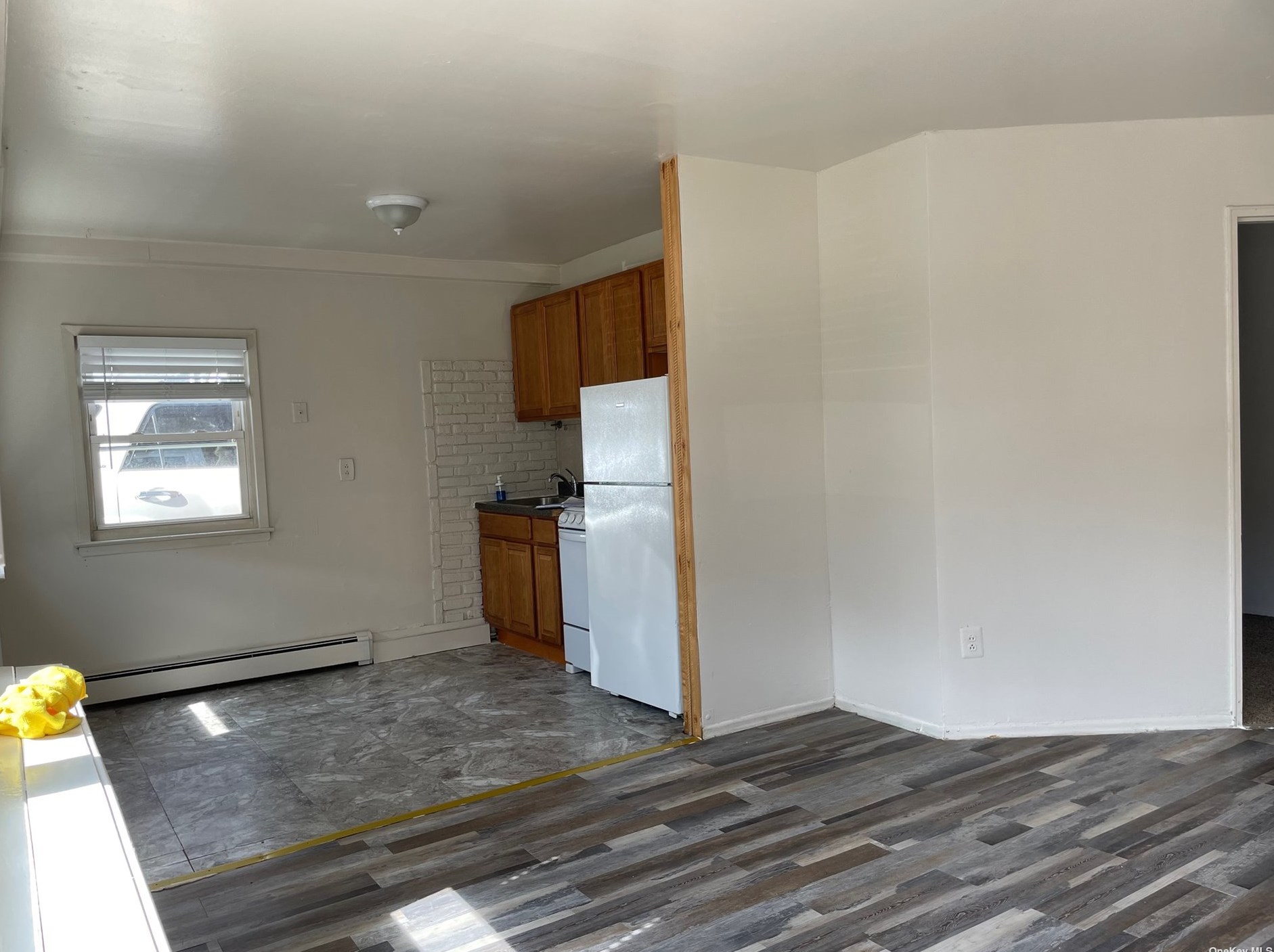 1690 Newbridge Rd #1sw, North Bellmore, NY 11710