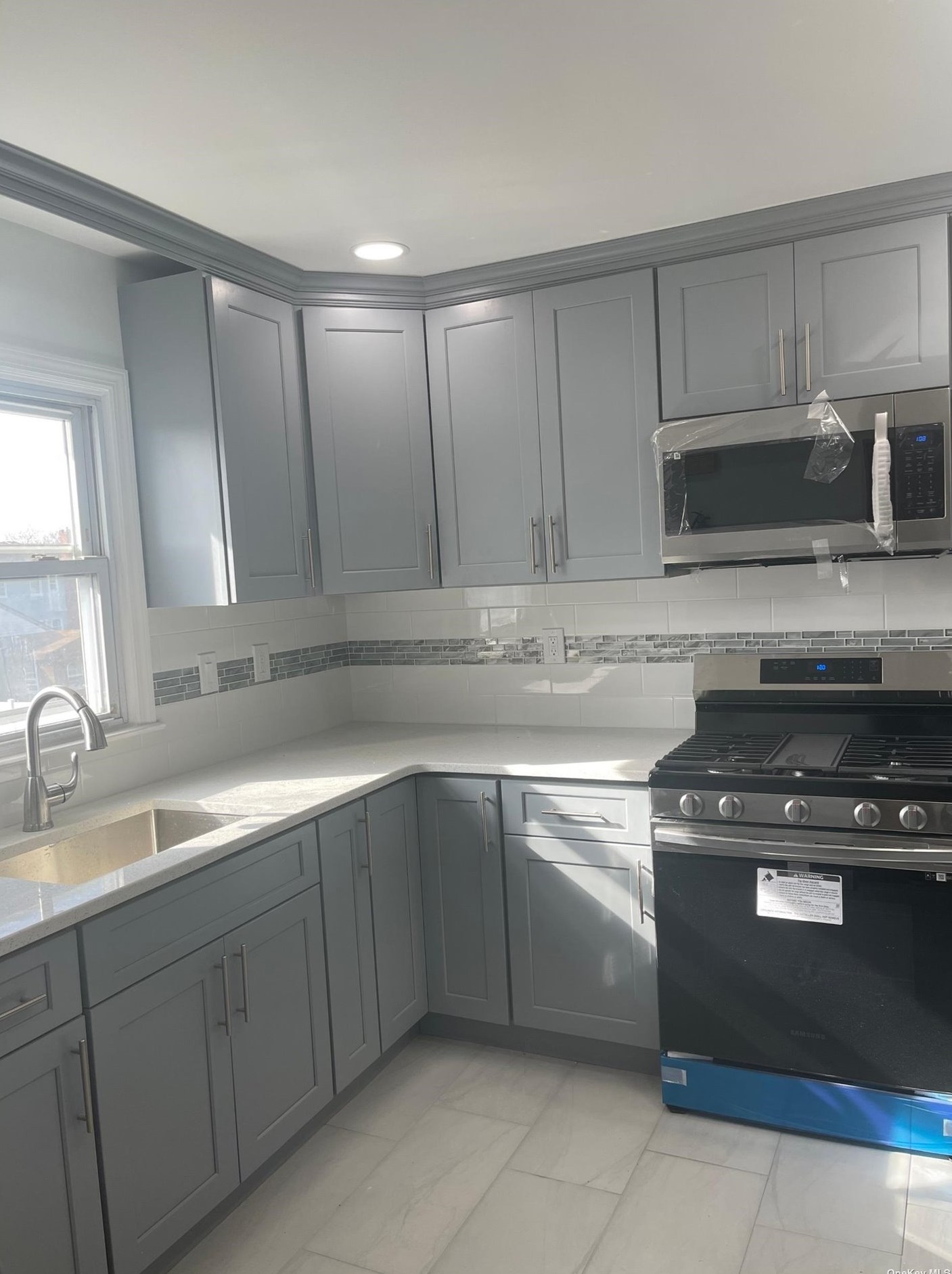 257-25 147th Rd #2, Jamaica, NY 11422