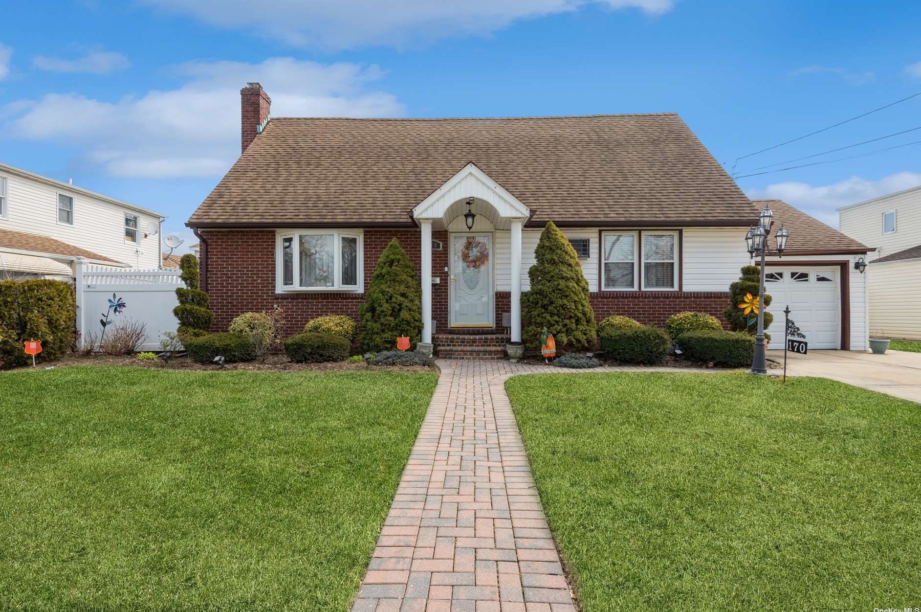 170 Pierson Ave, Hempstead, NY 11550-7416