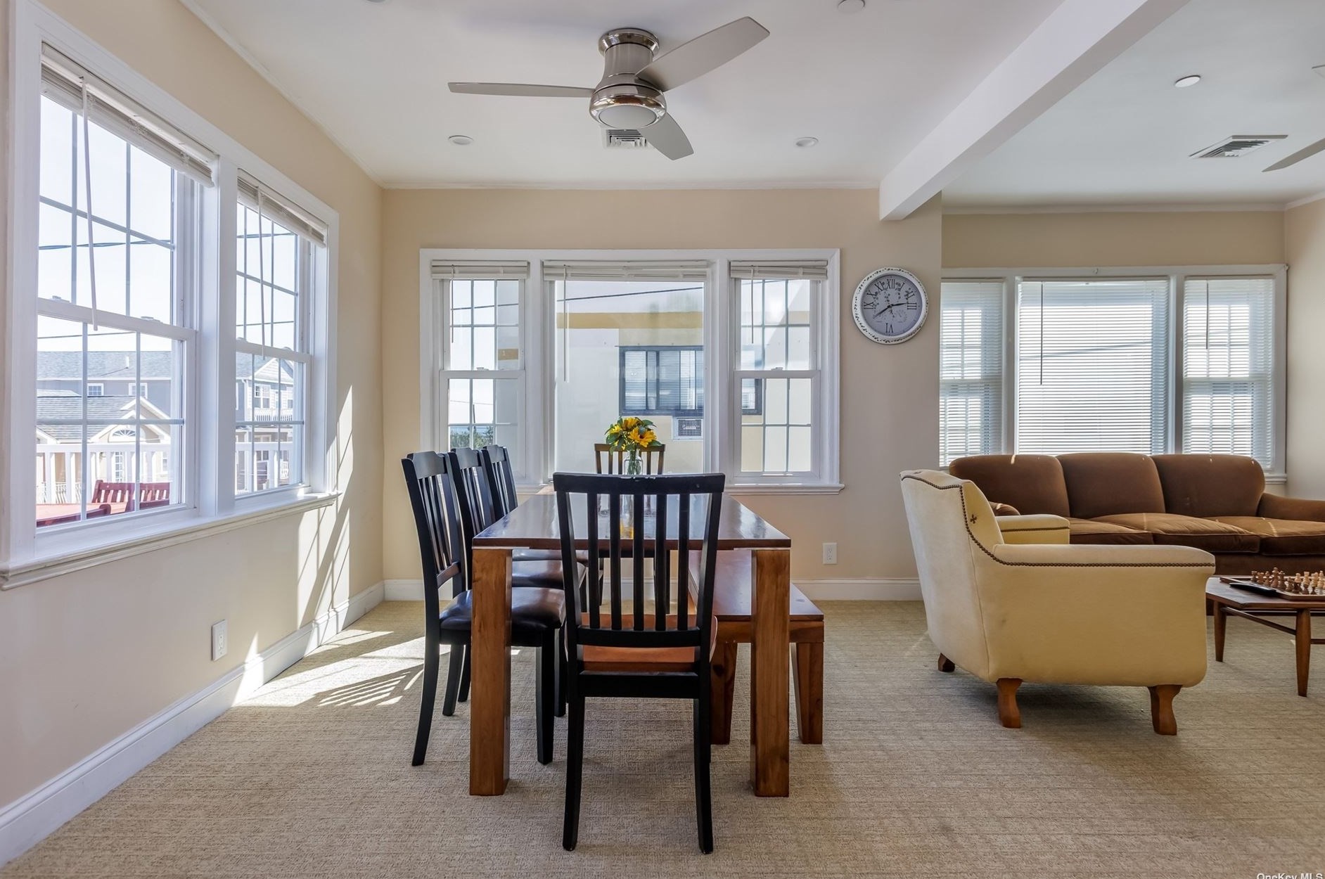 23 Arizona Ave, East Atlantic Beach, NY 11561
