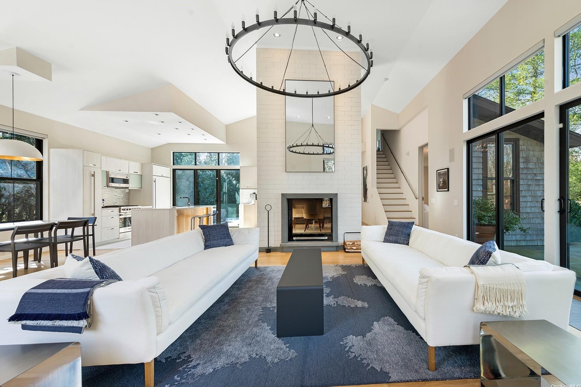 10 High Point Rd, East Hampton, NY 11937