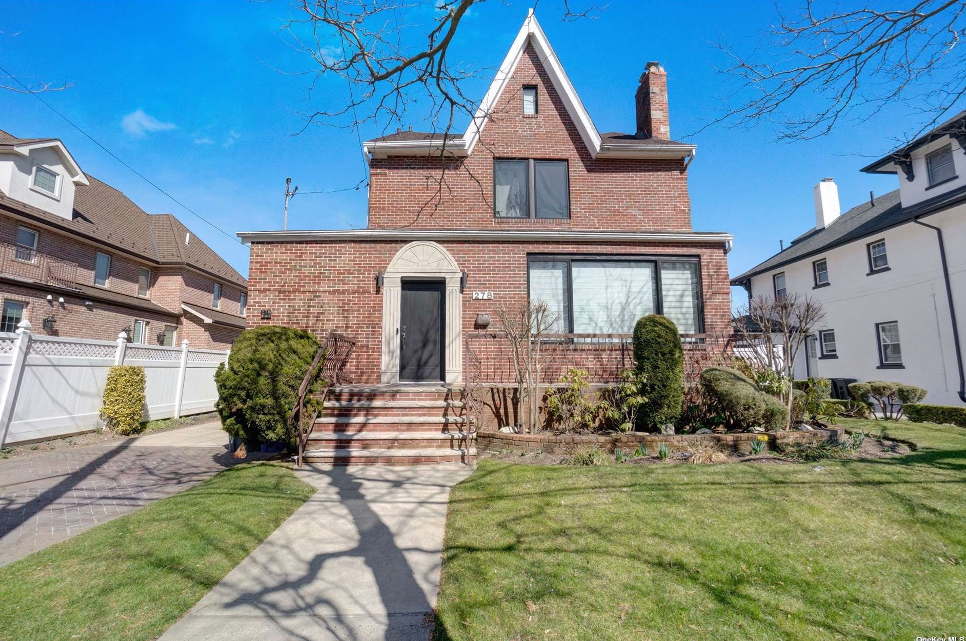 278 Beach 141st St, Far Rockaway, NY 11694