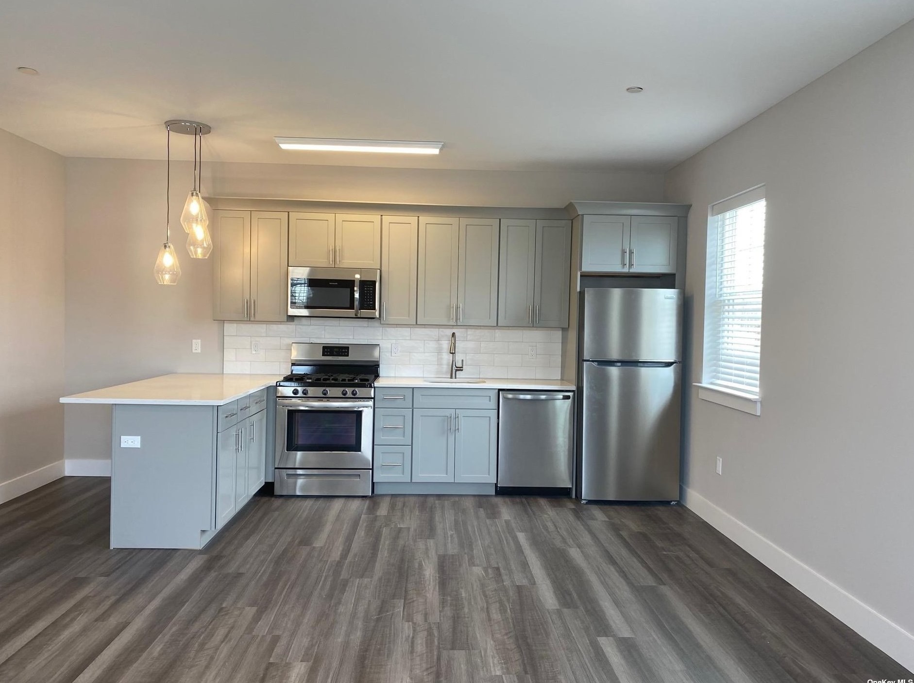 116 Waverly Ave #302, Canaan Lake, NY 11772