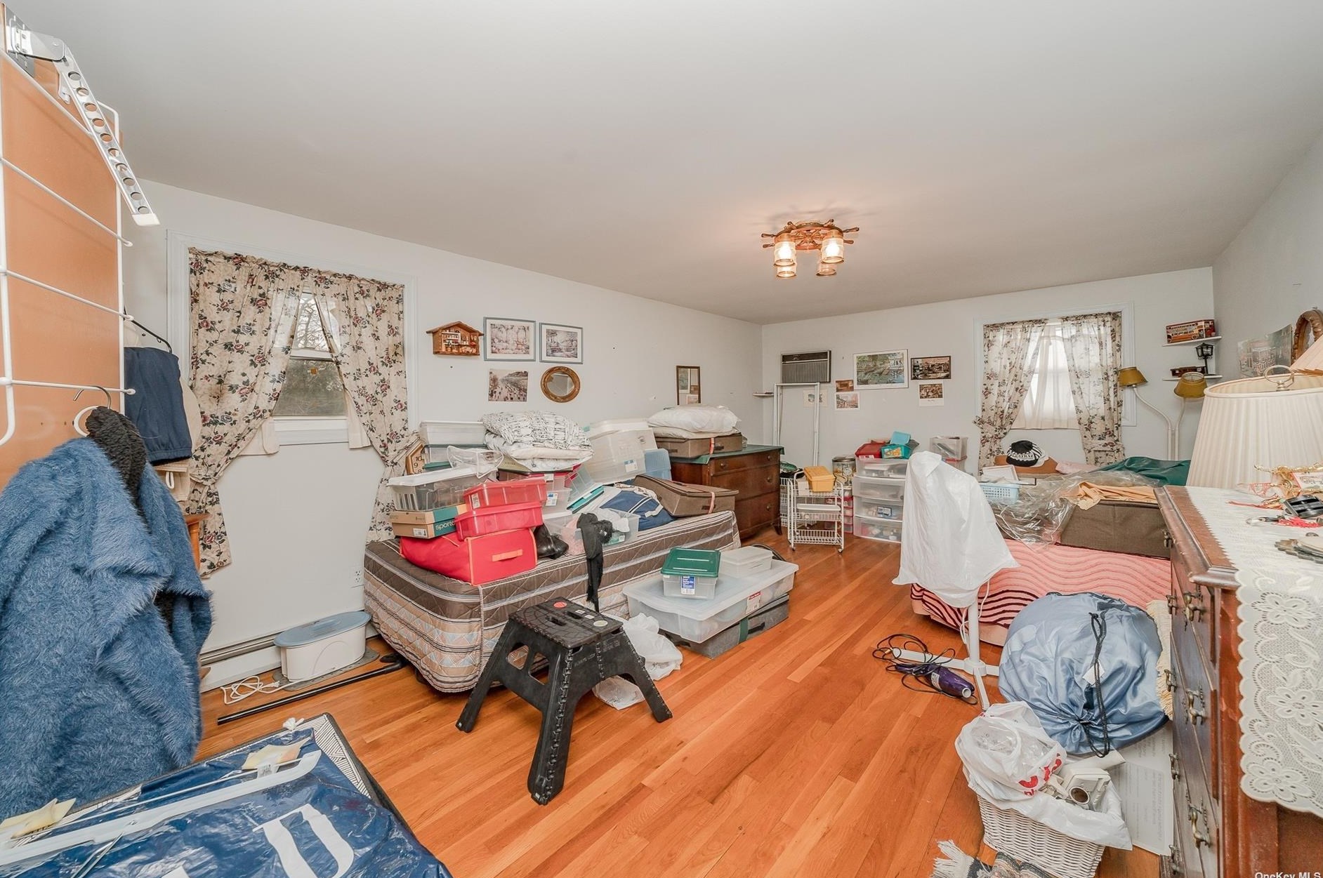 2362 Cp Ave, North Merrick NY 11566-2519 exterior