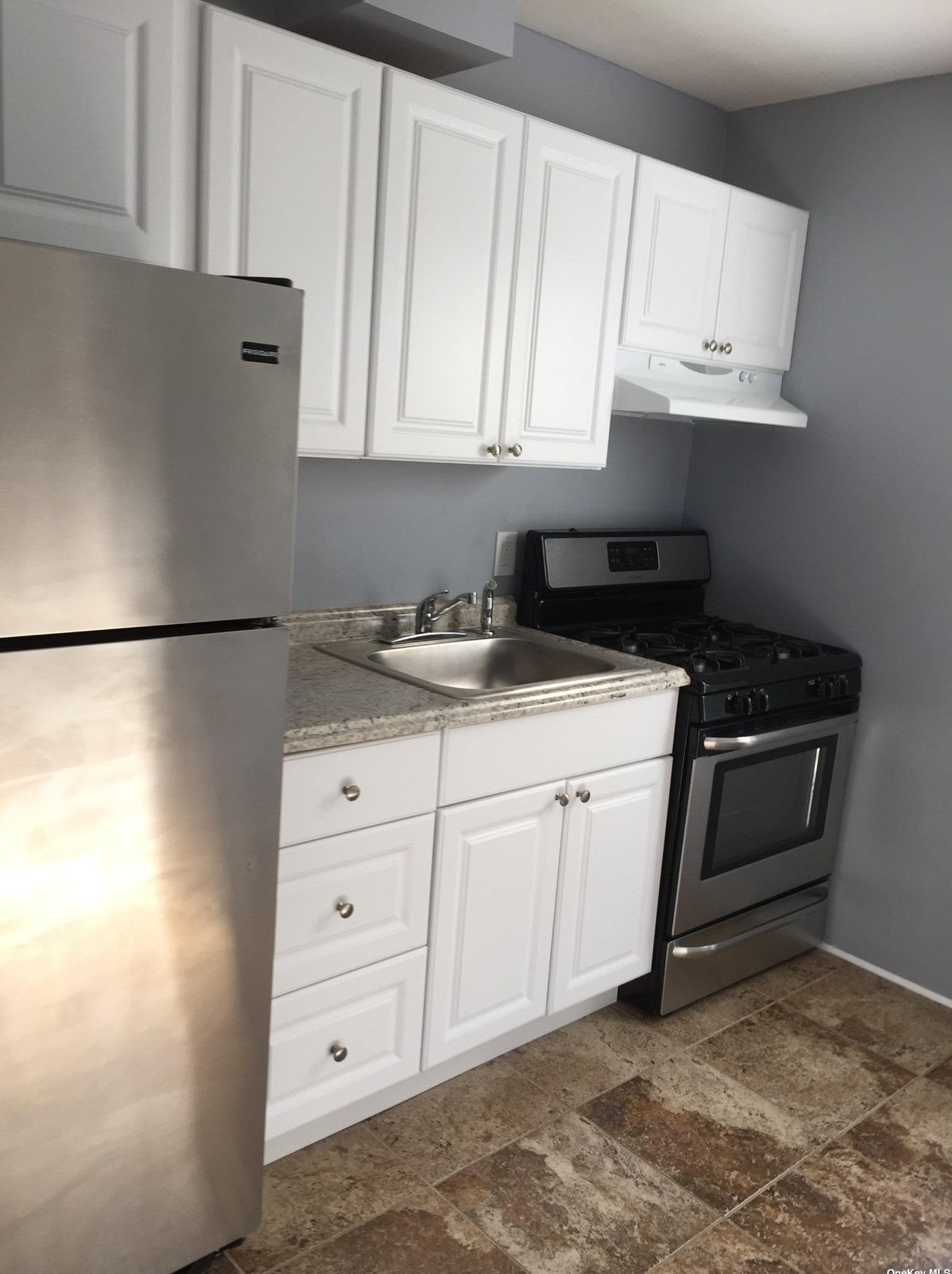 248-15 89th Ave #2nd Fl, Jamaica, NY 11426