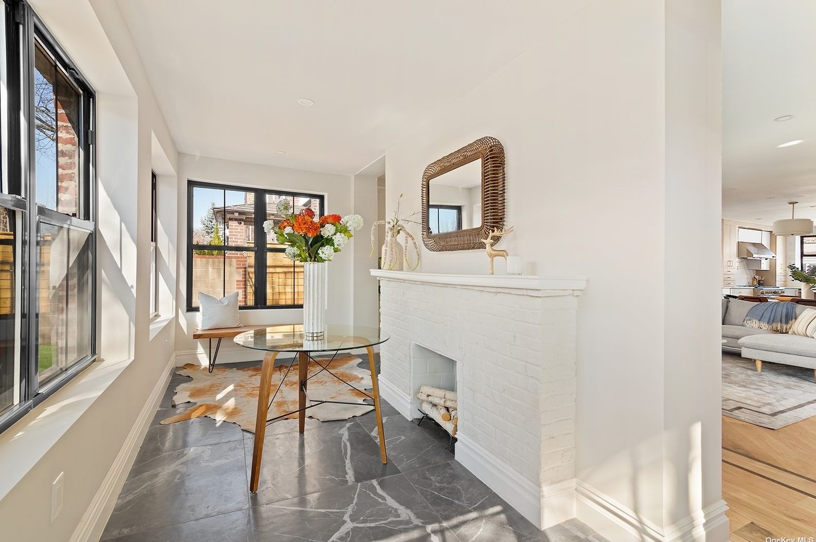 69-33 Groton St, Flushing, NY 11375-5956