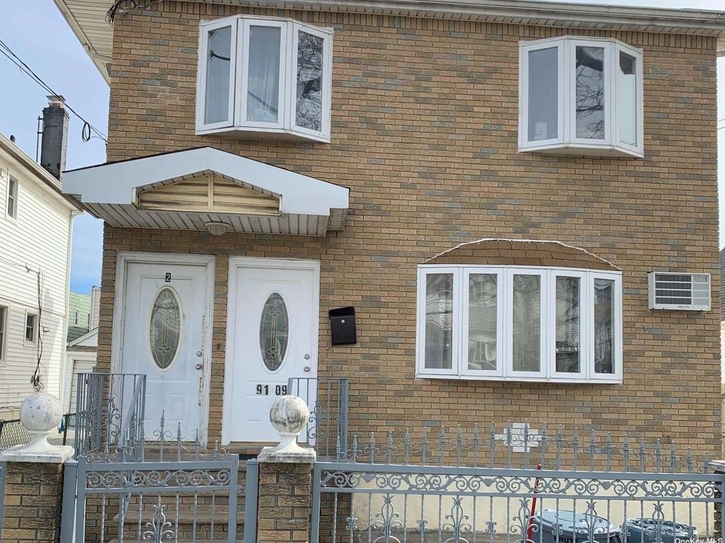 91-09 182nd Pl #2nd Fl, Jamaica, NY 11423