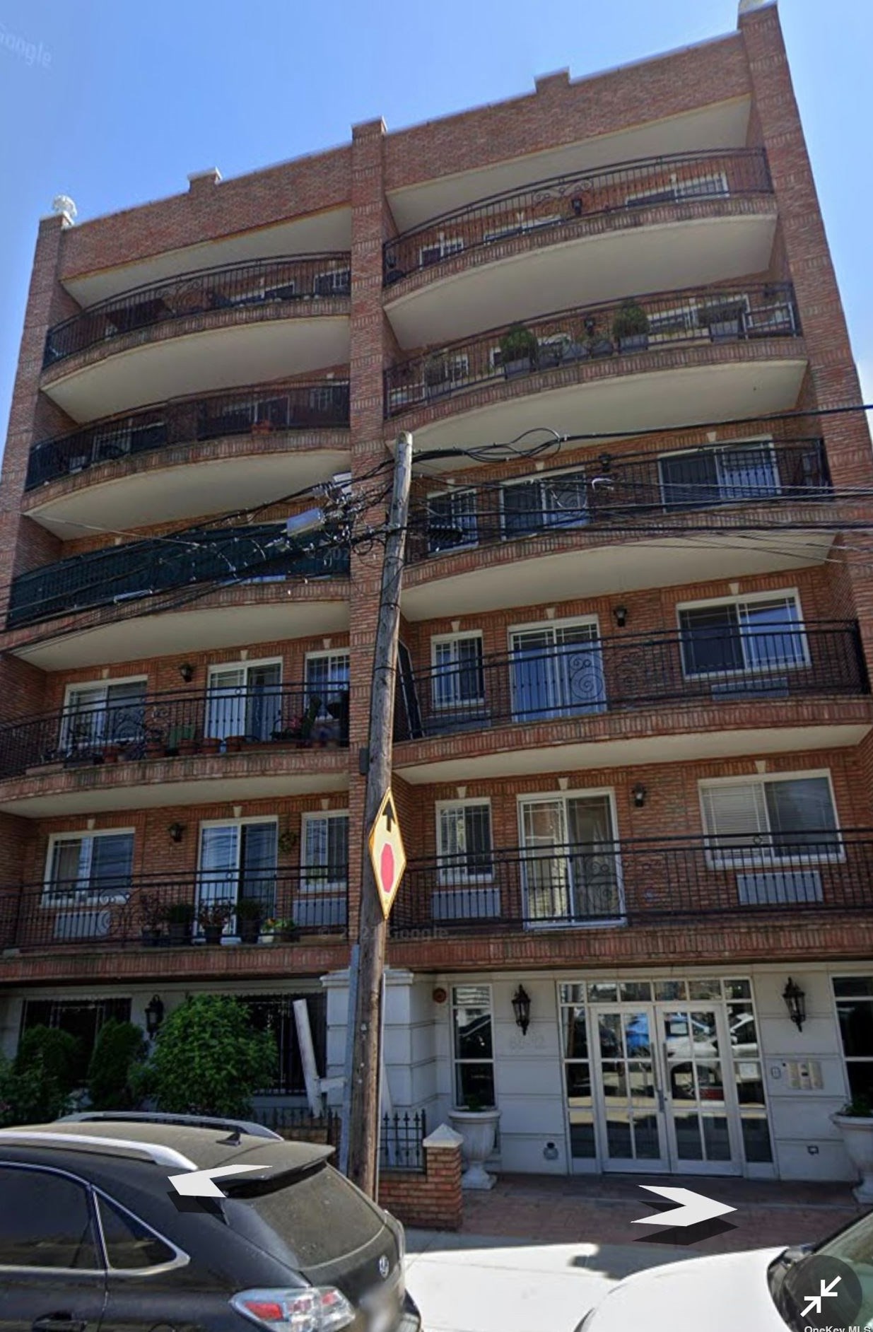 68-12 37th Rd, Flushing NY  11377-2427 exterior