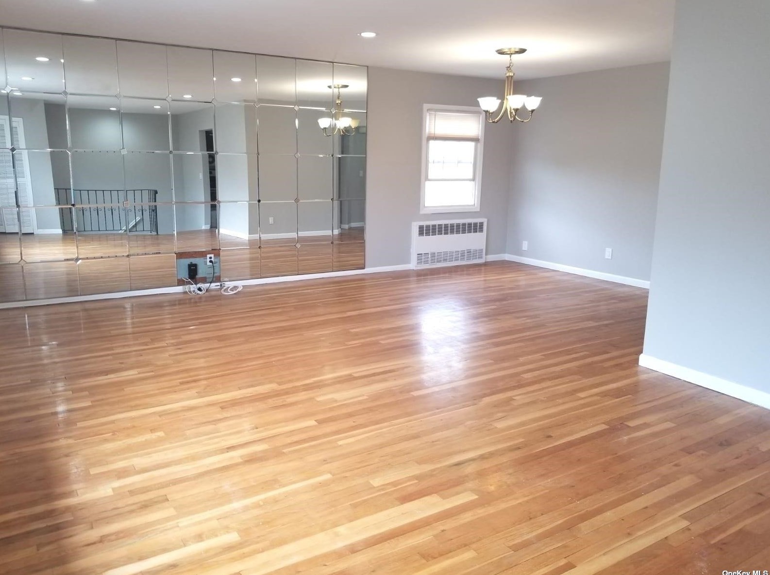 42 Gibson Blvd #2, Valley Stream, NY 11581